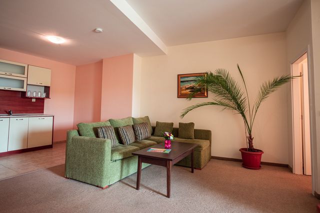 Paradise Green Park Hotel & Apartments - Two bedroom apartment min 4 adults or 4 adults+1child/5ad