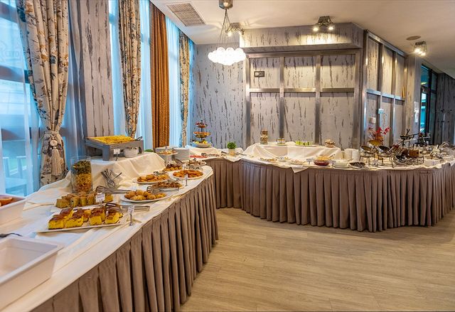 Spa Hotel Persenk - Food and dining